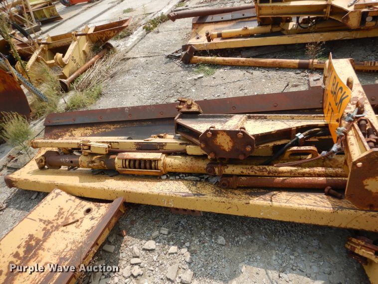 image for item HP9861 12'W snow wing