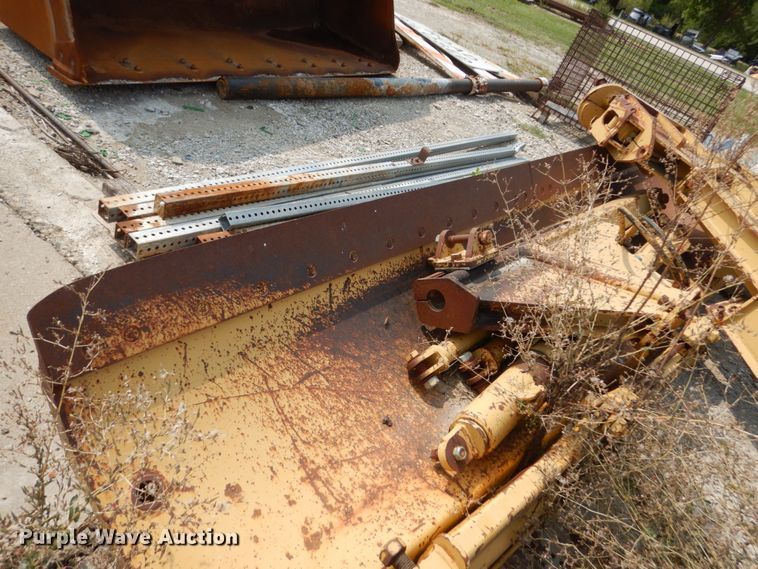 image for item HP9863 12'W snow wing