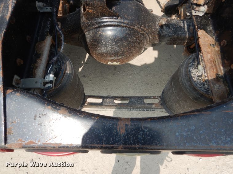 image for item HP9864 2006 Volvo VN  semi truck