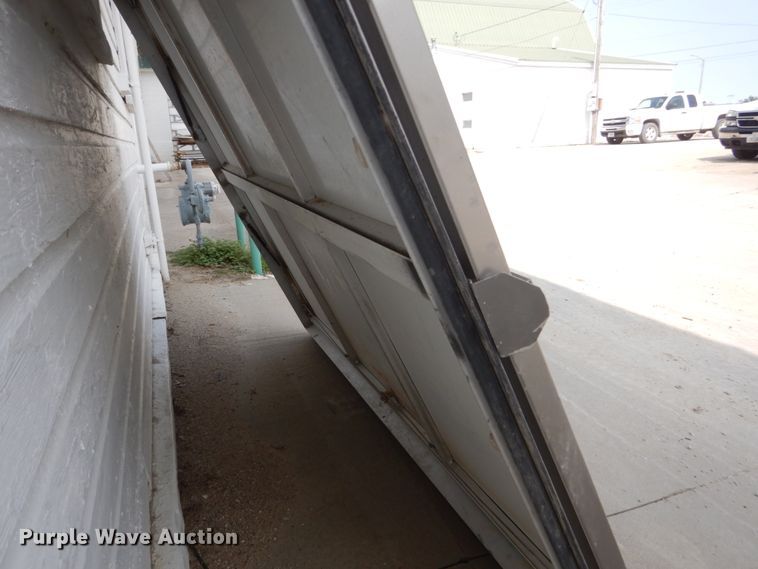 image for item HP9866 Pickup truck bed cover