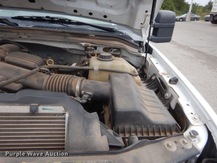 image for item HW9336 2010 Ford F250 Super Duty XL  pickup truck