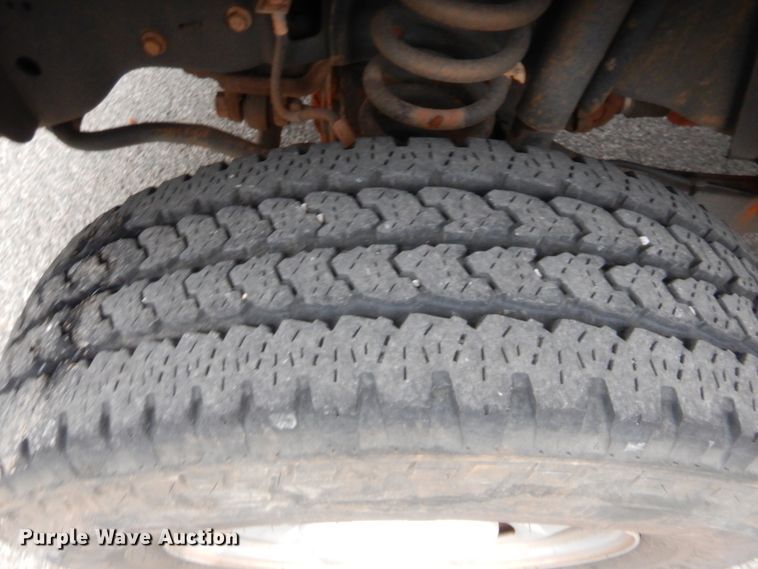 image for item HW9336 2010 Ford F250 Super Duty XL  pickup truck