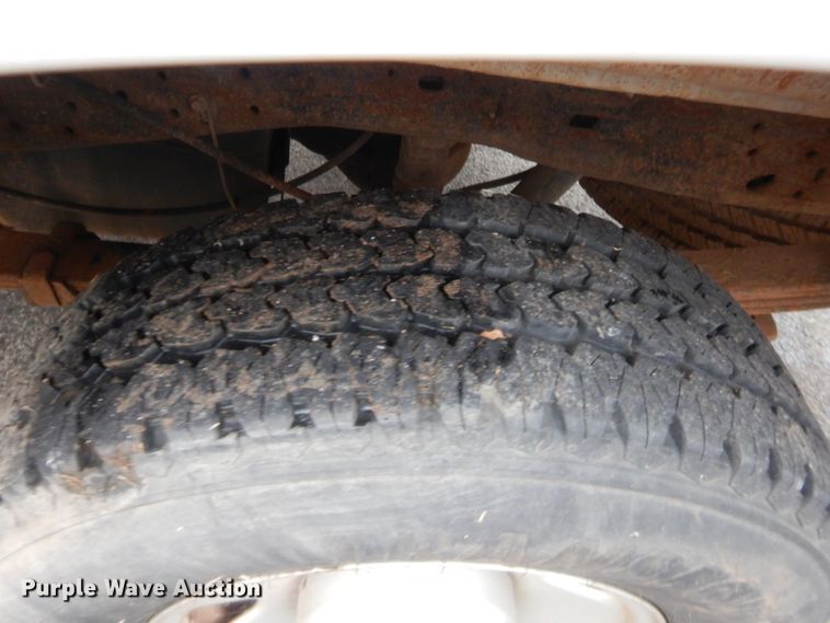 image for item HW9342 2006 Ford F250 Super Duty XL  Crew Cab pickup truck