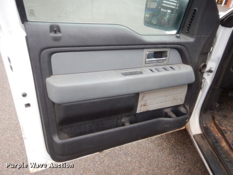 image for item HW9343 2011 Ford F150 XL  SuperCab pickup truck