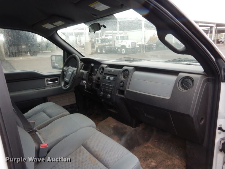 image for item HW9343 2011 Ford F150 XL  SuperCab pickup truck