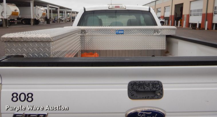 image for item HW9343 2011 Ford F150 XL  SuperCab pickup truck