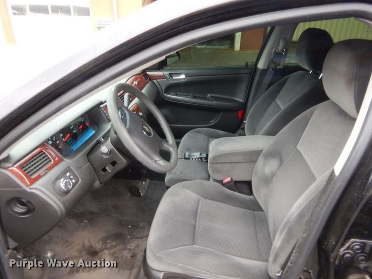 image for item HW9350 2010 Chevrolet Impala