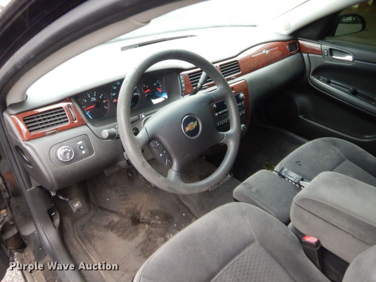 image for item HW9350 2010 Chevrolet Impala