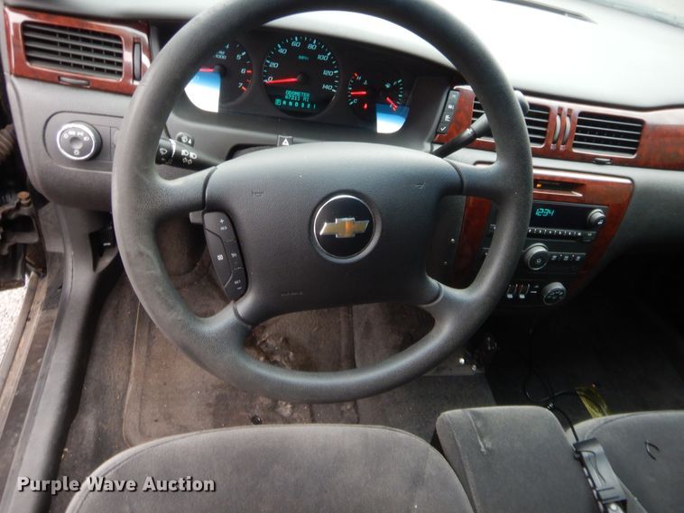image for item HW9350 2010 Chevrolet Impala