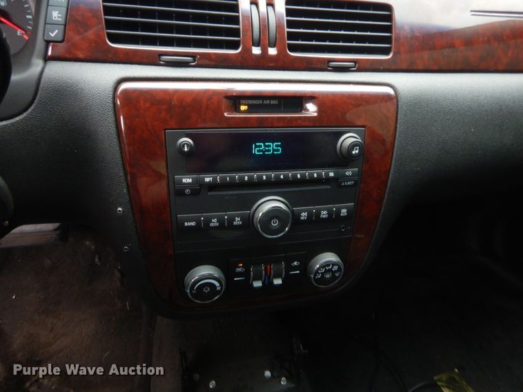 image for item HW9350 2010 Chevrolet Impala