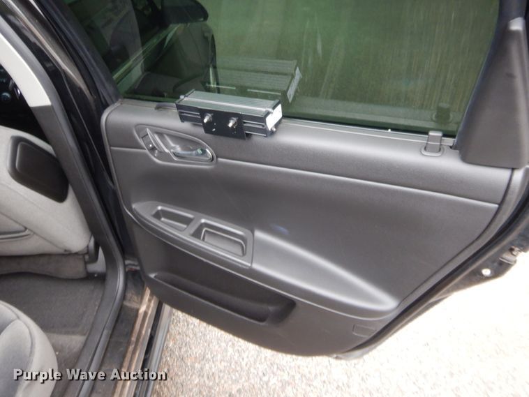 image for item HW9350 2010 Chevrolet Impala