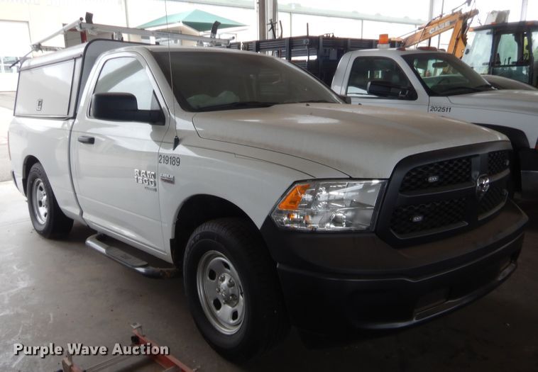 image for item HW9358 2019 Dodge Ram 1500  pickup truck