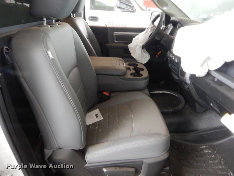 image for item HW9358 2019 Dodge Ram 1500  pickup truck