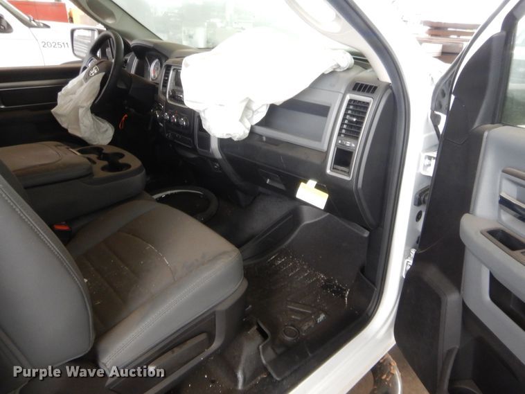 image for item HW9358 2019 Dodge Ram 1500  pickup truck