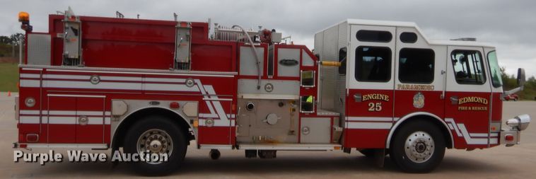 image for item HW9367 2001 E-one  pumper fire truck