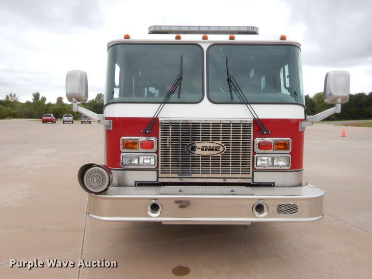 image for item HW9367 2001 E-one  pumper fire truck