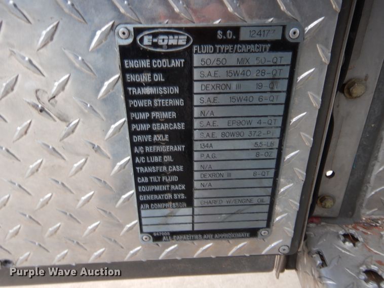 image for item HW9367 2001 E-one  pumper fire truck