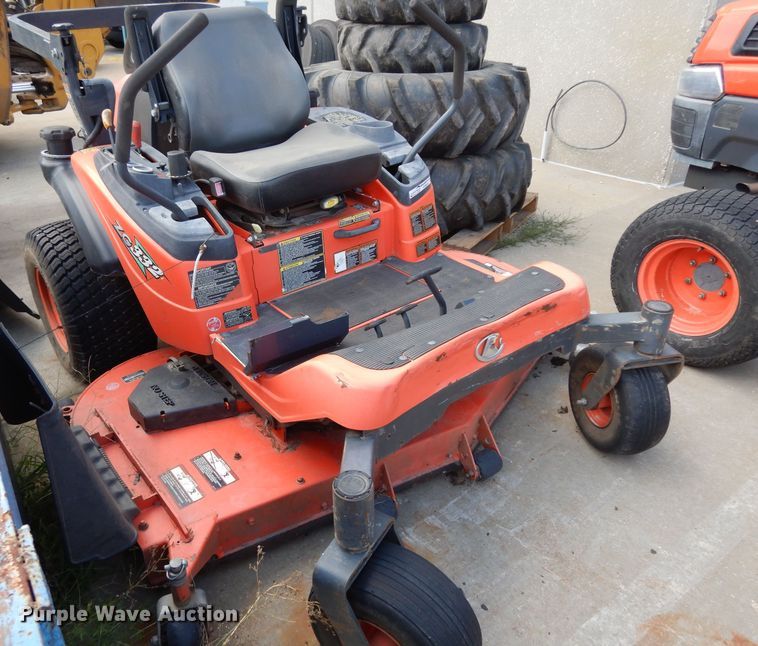 image for item HY9699 Kubota ZG332 ZTR lawn mower