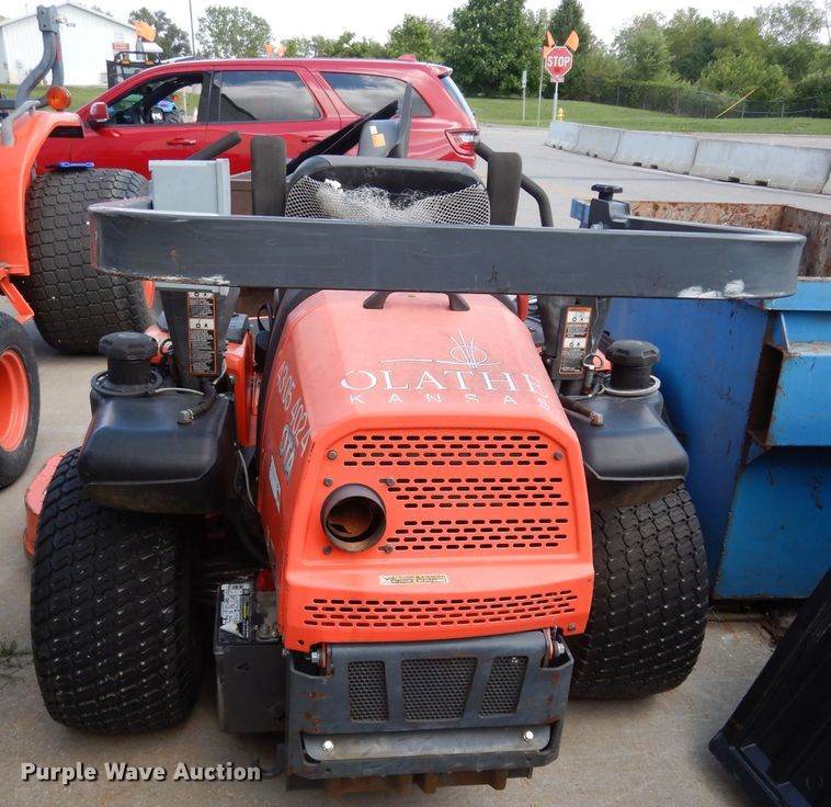 image for item HY9699 Kubota ZG332 ZTR lawn mower