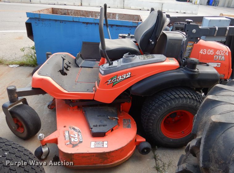 image for item HY9699 Kubota ZG332 ZTR lawn mower