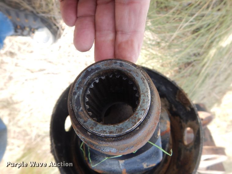 image for item DC8966 2012 Meyers VB750 manure spreader