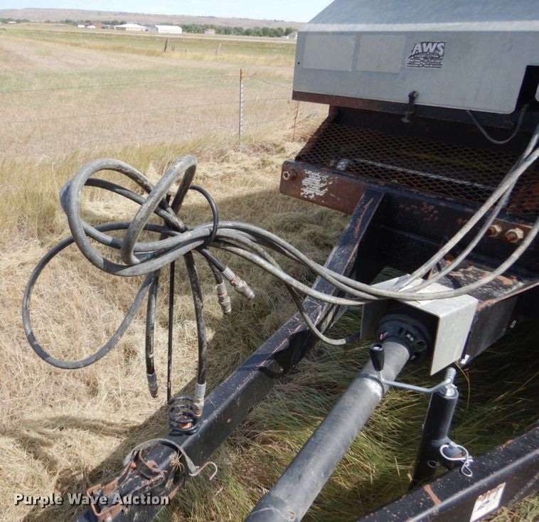 image for item DC8966 2012 Meyers VB750 manure spreader