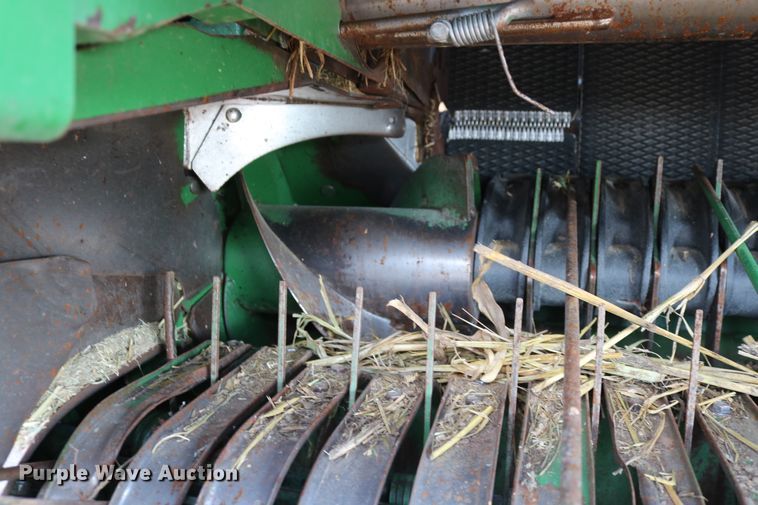 image for item DD5410 John Deere 568 Mega Wide Plus  round baler