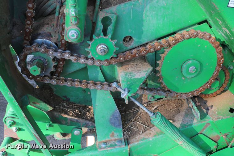 image for item DD5410 John Deere 568 Mega Wide Plus  round baler