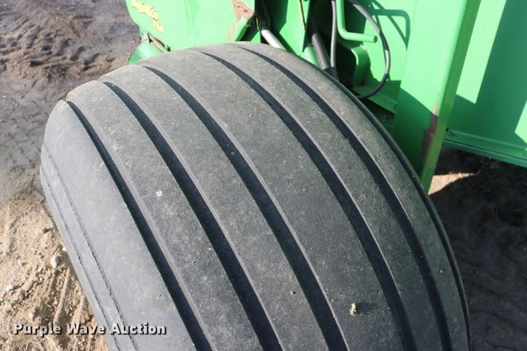 image for item DD5410 John Deere 568 Mega Wide Plus  round baler