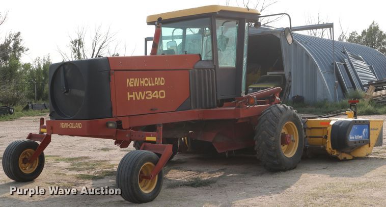 image for item DD5411 2000 New Holland HW340  windrower