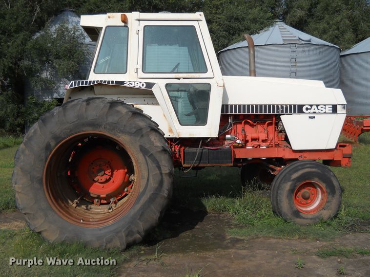 image for item DE4503 1978 Case 2390  tractor