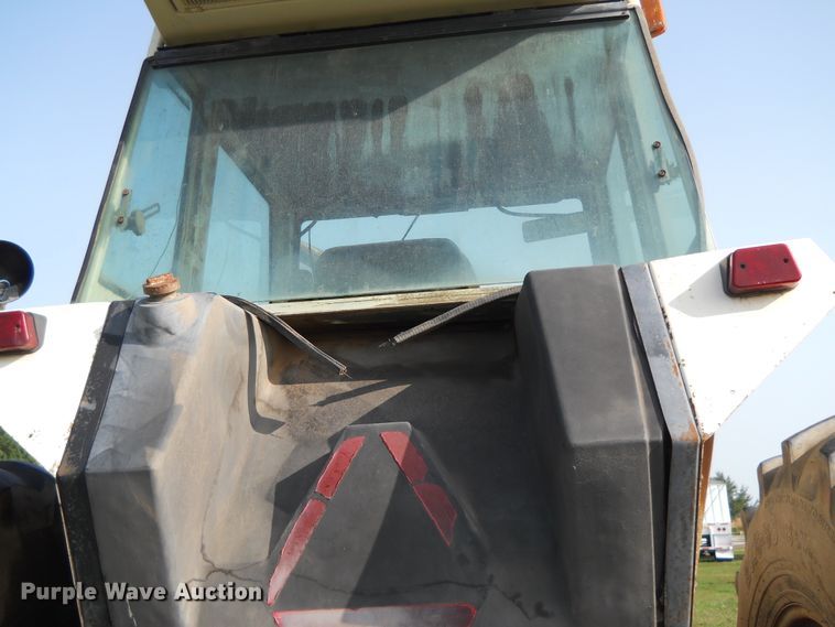 image for item DE4503 1978 Case 2390  tractor