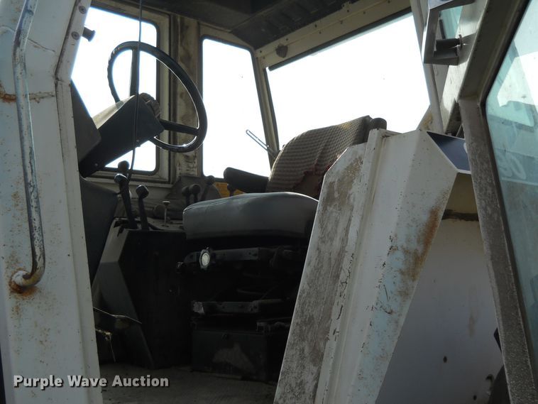 image for item DE4503 1978 Case 2390  tractor