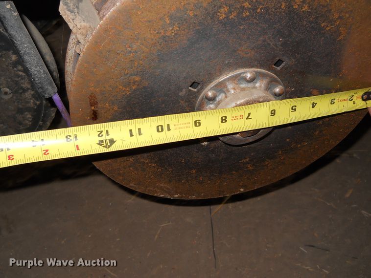 image for item DE4506 Great Plains Solid Stand 24 grain drill