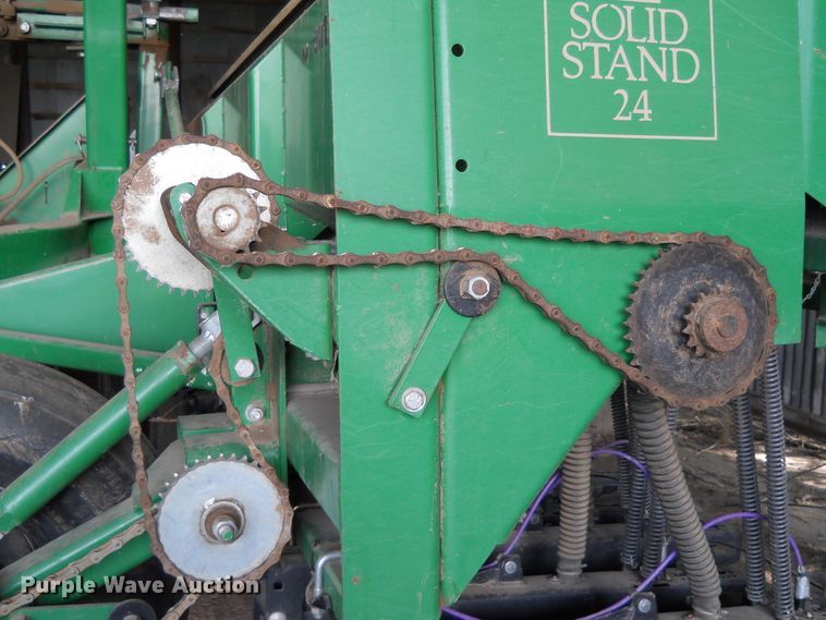 image for item DE4506 Great Plains Solid Stand 24 grain drill