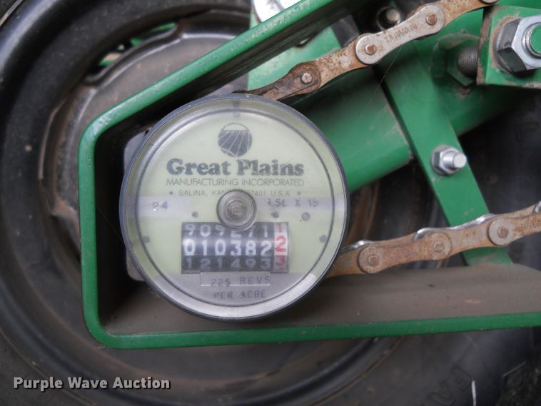 image for item DE4506 Great Plains Solid Stand 24 grain drill