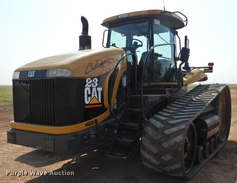 image for item DG1475 2004 Challenger MT855  tractor