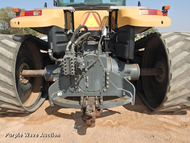 image for item DG1475 2004 Challenger MT855  tractor