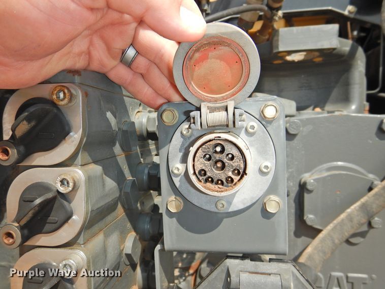 image for item DG1475 2004 Challenger MT855  tractor