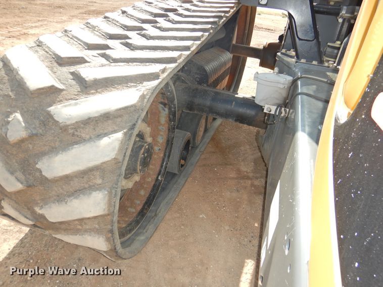 image for item DG1475 2004 Challenger MT855  tractor