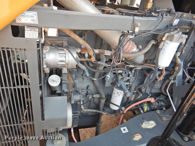 image for item DG1475 2004 Challenger MT855  tractor