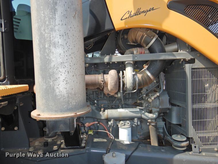 image for item DG1475 2004 Challenger MT855  tractor