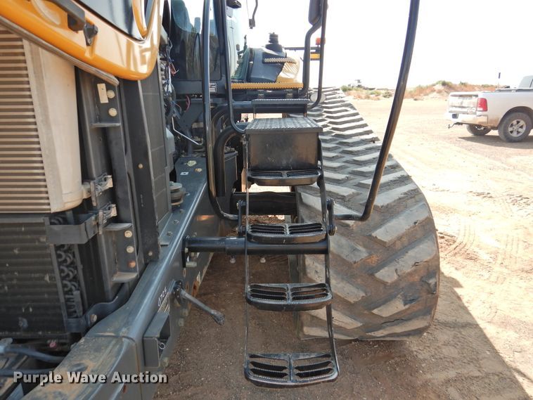 image for item DG1475 2004 Challenger MT855  tractor