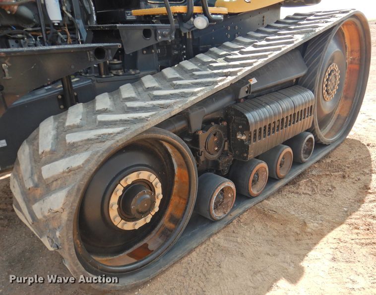 image for item DG1475 2004 Challenger MT855  tractor