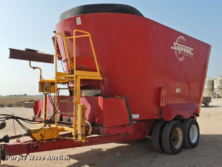 image for item DG1476 Supreme International 1600T  feed mixer