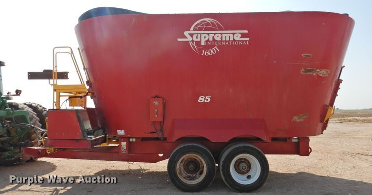 image for item DG1476 Supreme International 1600T  feed mixer