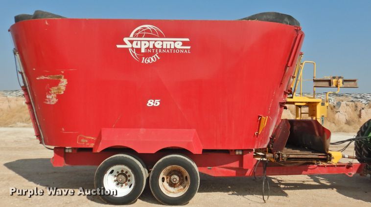 image for item DG1476 Supreme International 1600T  feed mixer