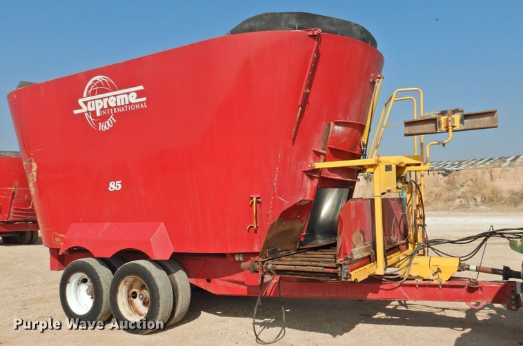 image for item DG1476 Supreme International 1600T  feed mixer