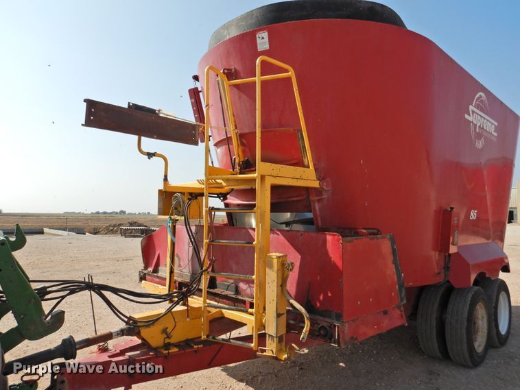 image for item DG1476 Supreme International 1600T  feed mixer