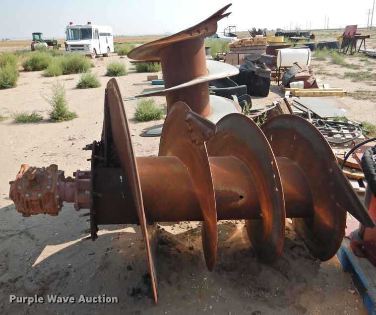 image for item DG1476 Supreme International 1600T  feed mixer